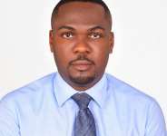 Felix Ekow Eshun