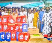 Barbara Oteng-Gyasi Donates Sewing Machines To Seamstresses
