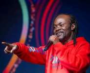 Public brouhaha and insults are not the solution to Daddy Lumba’s family’s problems but liaising with them