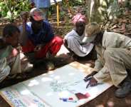 Cocoa farmers receiving education on tree planting on farms photo: Sander Muilerman/WCF