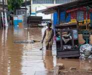 Demolishing Structures on Waterways in Accra: Impacts on Flood Risk and Local Communities