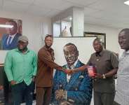 Mac Bancy Gallery presents unique bottle-made portrait to Dr. Ofori Sarpong