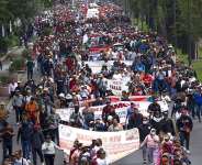 Teachers and students march to the Ciudad de Mexico Stadium in Mexico City on June 9, 2026 -  Gerardo Magallon, AFP
