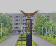 KNUST is once again cut off as three access routes are submerged by floods, turning roads into rivers. Beyond the disruption lies a deeper question of urban planning, drainage failure, and ignored warnings that continue to put lives, learning, and mobility at risk.