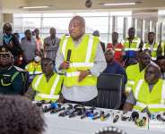 Businesses Looted, Migrants Attacked: Ghana Warns Citizens to Avoid South Africa