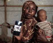 Safaa Zakaria, 29, a Sudanese refugee from El-Fasher, Sudan, at the Tine transit camp in eastern Chad, on 22 November, 2025. - REUTERS - Amr Abdallah Dalsh