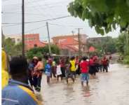 Tse Addo Flooding: 15 children and infant rescued by boat after heavy rains