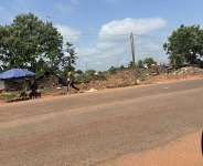 Ejected petty traders back on abandonedSunyani-Abesimroad