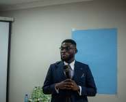 Author examines role of student politics in shaping national leaders in The Rise of a Statesman