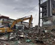 Death toll rises to two as rescue efforts continue in Avenor building collapse