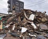 Avenorbuilding collapse death toll rises to three, one still in critical condition