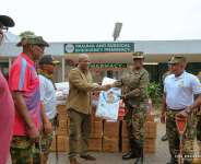 Mahama Donates Medical Supplies, Flood Relief to 37 Military Hospital and Mamobi Polyclinic