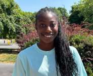 Charlie Stubbs / BBCGwen Klu has been playing tennis at the Ellesmere Tennis Academy for three and a half years, regularly representing Shropshires county teams