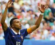 Frances Kylian Mbappe during the World Cup third-place playoff against England, on July 19, in Miami, USA. -  Carlos Barria, Reuters