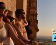 Kelly, Elsa and Yago observe the total solar eclipse from the top of Segovias cathedral on August 12, 2026. -  Pauline Rouquette, FRANCE 24