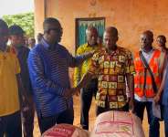 Offinso North farmers receive 1,200 bags of free NPK fertiliser