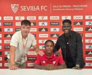 Sevilla sign Ghanaian teenager Emmanuel Abrokwa on three-year deal