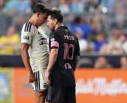 ReutersImage caption: Quinn Sullivan and Lionel Messi clashed repeatedly in their sides game on Wednesday