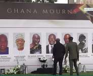 Presidency holds flower laying ceremony for 8 victims of helicopter crash
