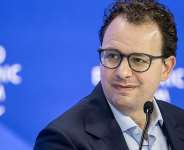 Anthropic chief Dario Amodei warns that a swarm of rogue AI agents may be capable of taking over the internet within 6-12 months. -  Fabrice Coffrini, AFP