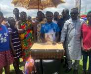 Ejura-Sekyedumase MP supports over 500 SHS freshers with educational items