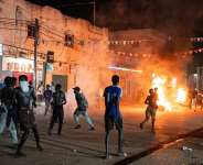 Residents protest in the streets during a demonstration against power and water cuts in Banjul, Gambia, September 8, 2026. REUTERS/Malick Njie - REUTERS - Malick Njie
