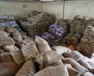 A market problem has left thousands of tonnes of cocoa blocked in buyers warehouses. By Sia KAMBOU (AFP)