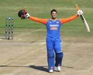 Abhishek Sharma reached his first international century with three successive sixes off Wellington Masakadza.  By Jekesai NJIKIZANA (AFP)