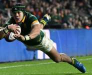 Cheslin Kolbe scored against England in November 2024. By JUSTIN TALLIS (AFP/File)