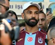 Egyptian forward Mohamed Salah arrives at Istanbul Ataturk Airport to complete his transfer to Turkish club Trabzonspor.  By Ozan KOSE (AFP)