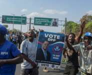 Supporters of Peter Mutharika, 85, and his Democratic Progressive Party (DPP) took to the streets in celebration.  By Amos GUMULIRA (AFP)