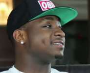 Bubbles Magazine Describes Davido As ‘Near Legend’