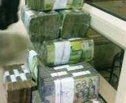 Some Looting Importers Paying Back