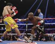 Inteligence Vs Strength: How Floyd Out Played Pacquaio In May Fight