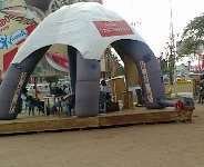PS: Apparently 2 days ago, someone pitched a tent at Circle so people could get their photos taken and forms processed for entry into the US green card lotto. Cost? 6 cedis. Filla and photos supplied by Sir Kiwi