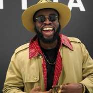 Politics holds power but music can change minds — M.anifest