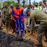National Clean-up Exercise Day 2: We will follow up and collect all garbage left by roadsides — Mahama