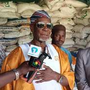 Buipewura Abdulai Jinapor II commends Agriculture Minister for 5,000 bags of fertiliser support