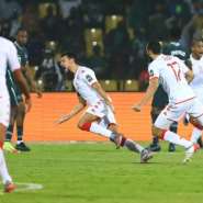 Youssef Msakni (C) celebrates after scoring to give Tunisia a shock Africa Cup of Nations last-16 victory over Nigeria in Garoua on Sunday.  By Daniel BELOUMOU OLOMO (AFP)
