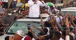 Mahama Shakes Tarkwa As Menzgold Customers Give Him Rousing Welcome