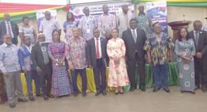 Mahama urges Ghanaian businesses to tap CSIR innovations