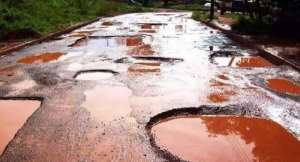 AR: 'Don't come and campaign' here demo compels government delegation to respond to bad roads at Sokoban