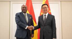 Mahama, Chinese Vice President holds talks on sidelines of UN General Assembly