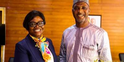 Maame Yaa Tiwaa Addo-Danquah: The Mysterious Police Woman Who Waves Both NPP And NDC Flags With Brighter Smiles
