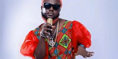 Dj Azonto demands 10 million from Bawumia for dancing to his Fa no Fom song