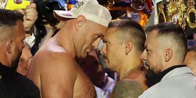 Fury shoves Usyk at weigh-in for super-fight