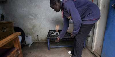 ASSOCIATED PRESS - KHALIL SENOSI