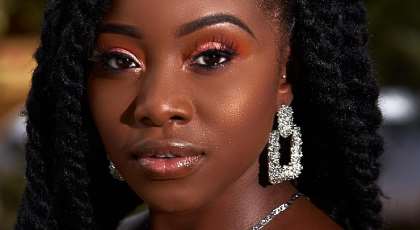 Don’t Change To Fit In – MzDru Advises Youth