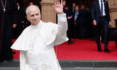 Pope Leo waves to the crowd as he leaves at the end of a Mass at the Saint-Etienne Cathedral in Metz, as part of his four-day apostolic journey to France, September 28, 2026. -  Benoit Tessier, Reuters