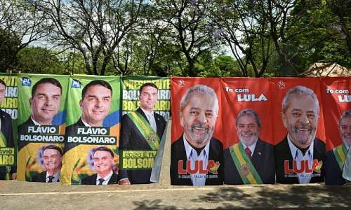Lula and Bolsonaro make final push for votes ahead of Brazils knife-edge election